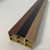 Tube carré en WPC écologique, durable et résistant à l'humidité pour cloison de bureau intérieure, séparateur de pièce, écran de décoration, maison
