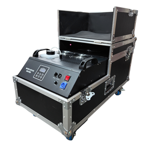 Machine à brouillard d'eau verte et rouge de haute qualité pour mariages, banquets d'église, scènes de films et de télévision, équipée d'un flight case - Product Image 1