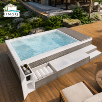 Piscine hors sol en fibre de verre pour adultes, installation facile, idéale pour l'accueil de invités, les moments de détente et les divertissements en resort