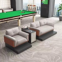 Ensemble de canapés en cuir et table basse pour salles de billard et salles de jeux d'échecs - Usage commercial, simplicité moderne, structure en bois, personnalisable