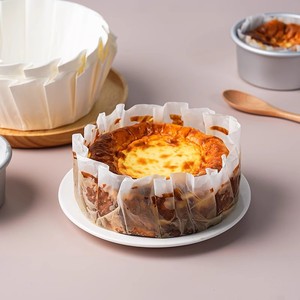 50 adet katlanmayan bask yağ geçirmez kağıt Cupcake pişirme bardak 4-Inch torbalı silikon kalıp dairesel kağıt ped kek alet takımı - Product Image 6