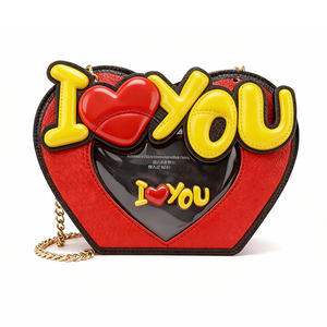 Bolso Bandolera Personalizado Y2K con Diseño de Corazón y 'Te Amo', Ventana Transparente - Product Image 1