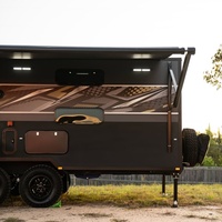 Caravane de voyage de luxe de haute qualité, adaptée aux familles, avec toit rigide, remorquable, avec salle de bain indépendante et auvent extérieur