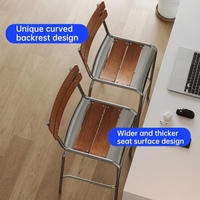 Chaise de bar en acier de style mid-century avec dossier, tabouret haut minimaliste nordique de luxe léger pour bar à domicile et café insulaire
