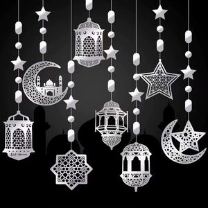 Guirlande suspendue pour l'Aïd avec des motifs d'étoiles et <span class=keywords><strong>de</strong></span> croissants <span class=keywords><strong>de</strong></span> lune du Ramadan, guirlande festive pour la décoration <span class=keywords><strong>de</strong></span> la maison, des murs, des portes et des fenêtres - Product Image 1