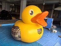 Grand canard jaune gonflable en PVC durable avec corde pour le plaisir et la publicité dans les parcs d'aventure et les activités de plein air, unisexe