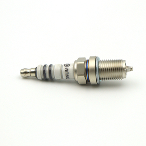 Bujías de Platino 4312 FGR9DDP + 2 Platino RC12YC, Potencia Confiable para Motores Exigentes - Product Image 3