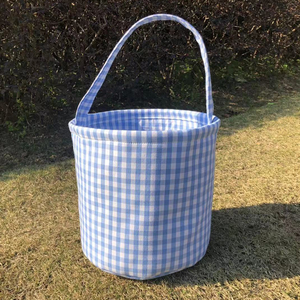 Cesto Pasquale Personalizzato di Alta Qualità, Simpatico Coniglietto, Secchiello per Caramelle per Bambini, Cesto Pasquale Monogrammato a Quadretti - Product Image 4