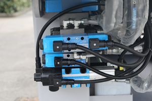 LOG 140T Pulverizador De Gatilho De Plástico para Água ou Espuma Spray para Tampas De Garrafa Moldagem Por Injeção Máquinas De Moldagem Por Molde - Product Image 4