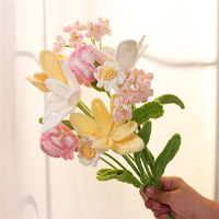 Mélange de fleurs artificielles en coton tricoté de différents designs (tournesol, rose, tulipe) pour la décoration de la remise des diplômes, de la fête des mères et de Noël