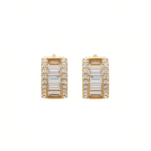 Pendientes Huggie de Oro Blanco Nihao con Cristales de Estrás, Engaste en Canal, Geométricos, de Lujo, para Uso Diario de Mujer - Product Image 1