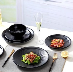 <span class=keywords><strong>Service</strong></span> <span class=keywords><strong>de</strong></span> <span class=keywords><strong>table</strong></span> 12 pièces en mélamine noire écologique pour 4 personnes – Vaisselle <span class=keywords><strong>de</strong></span> restaurant et usage commercial (4 pièces) - Product Image 3
