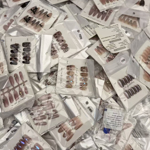 Boîte mystère de 10 <span class=keywords><strong>faux</strong></span> ongles ABS de haute qualité, livraison aléatoire, tendance, prix usine - Product Image 1
