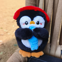 Porte-clés en peluche pingouin couineur, mini poupée pingouin mignonne, pendentif de sac, breloque de sac à dos pour couple, cadeau pour filles et garçons