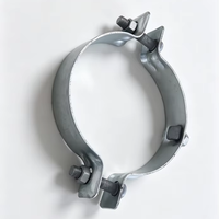 Poteau de ligne électrique galvanisé à chaud à double boulon, haute résistance à la traction, pour ligne aérienne, conception personnalisée disponible
