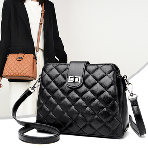 Rhinestone Design Crossbody Bag New Trendy Adjustable <strong>Chain</strong> Shoulder Bag Women's Handbag Custom Brand Women Tote Bags - Product Image 1