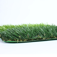 Gazon artificiel résistant au vieillissement, écologique et imperméable, idéal pour les sports et événements en plein air et les terrains de football