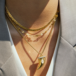 Collar con Colgante de Cuerno de Acero Inoxidable, Diseño Geométrico con Zirconia Marquise y Pavé, Joyería de Moda - Product Image 2