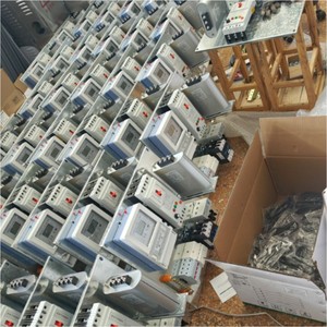 Boîtier de commande électromécanique Hx 50A 220V AC avec mesure à distance 4G pour terres agricoles de haute qualité - Product Image 2