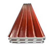Panneaux muraux et de toiture isolés en mousse de polyuréthane Pur/Pu/Pir/Puf pour maisons préfabriquées, entrepôts et bâtiments en acier