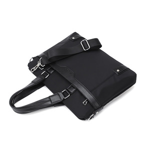 Sac à bandoulière souple et respirant pour homme, imperméable, de haute qualité, pour ordinateur portable, idéal pour le bureau et les affaires. - Product Image 4