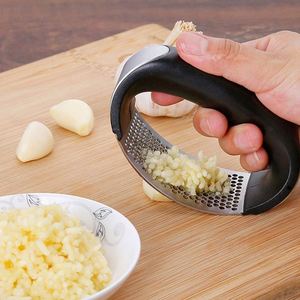 Portable Stainless Steel Garlic Press <b>Cutter</b> Hot Selling Kitchen Gadgets 304 & 430 Rocker Design Fruit & <b>Vegetable</b> Tool - Product Image 3