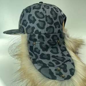 Casquette de baseball à 6 panneaux en fourrure, de haute qualité, nouvelle mode, classique, avec logo brodé personnalisé, cool, casquette en fourrure - Product Image 4