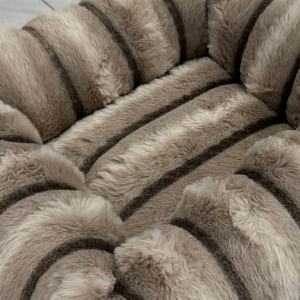 Lit pour animaux de compagnie en peluche rayé rectangulaire, chaud toutes saisons, nid douillet pour chat et chien, pour petits et grands animaux - Product Image 6