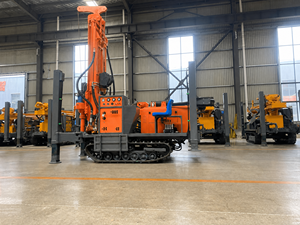 KCX200 Fully Hydraulic Water Well Drilling Rig Rubber Track Mounted 58kW Yuchai Diesel Engine Max 200m Depth Construction Use