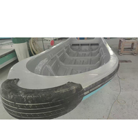 Bateau de pêche en mer en fibre de verre 4,8m/5,3m/5,8m, bateau de transport à coque en V profond, commande manuelle, poste de pilotage arrière, vente en gros usine