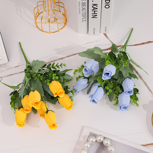 Fleurs artificielles en soie à 7 têtes de roses, faites à la main, longue durée (3-5 ans), magnifiques, colorées, petites décorations de table de jardin - Product Image 4