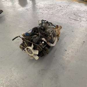 Conjunto de motor de gasolina usado 2RZ 4 cilindros para camionetas <span class=keywords><strong>Toyota</strong></span> Hilux <span class=keywords><strong>Hiace</strong></span> - Product Image 6
