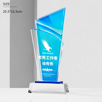 Vente en gros 2024 nouveau design plaque trophée en forme de bateau à voile trophée de plaque en cristal personnalisé personnalisé pour souvenir