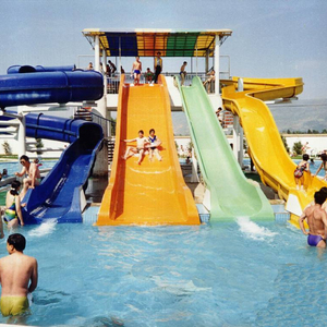 Enormi acquascivoli personalizzati in vetroresina e acciaio per spazi pubblici per parco sportivo parco avventura in California - Product Image 1