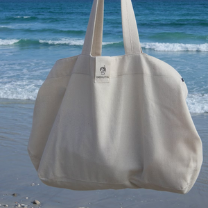 Bolsa de mano de gran tamaño color beige natural para playa, bolsa de viaje reutilizable para compras de comestibles con asa ancha para uso en la playa - Product Image 5