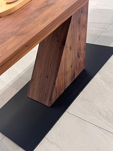 Table <span class=keywords><strong>à</strong></span> manger carrée en chêne massif de style moderne avec un design élégant, écologique, pour <span class=keywords><strong>la</strong></span> maison, l'appartement, l'<span class=keywords><strong>hôtel</strong></span> et <span class=keywords><strong>la</strong></span> restauration - Product Image 6