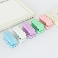 Perforatrice portable Macaron Mini pour cahiers à feuilles mobiles, perforatrice standard à un trou, outil de reliure de papier pour étudiants