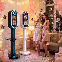 Borne photo intelligente commerciale avec miroir pleine longueur pour événements et fêtes