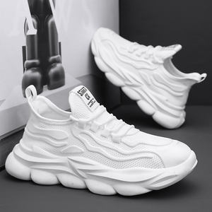 Nuovo arrivo scarpe da passeggio in stile scarpe da ginnastica in pizzo lavorato a maglia da uomo scarpe sportive casual personalizzate da corsa sneakers in maglia - Product Image 2