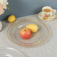 Assiettes de présentation rondes transparentes de 13 pouces avec perles bleues – Vaisselle transparente pour mariages, banquets et fêtes