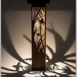 Grande sculpture lumineuse en acier Corten, vase floral creux sur mesure, lampe statue extérieure en acier Corten - Product Image 6