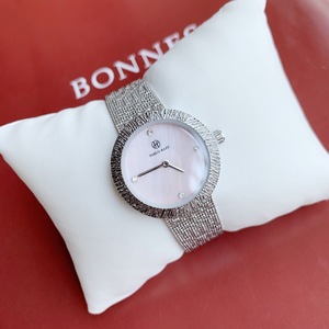 Nouvelle montre-bracelet pour femme à cadran en nacre, tendance, élégante et unique. - Product Image 4