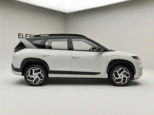 SUV Eléctrico de Alta Gama 2025 EO EV Edición <span class=keywords><strong>TECH</strong></span> con Tracción en las Cuatro Ruedas, 88.112 kWh, 722 km de Autonomía, Motor de 233 kW, Carga Rápida, Plataforma <span class=keywords><strong>E</strong></span>-GMP - Product Image 6