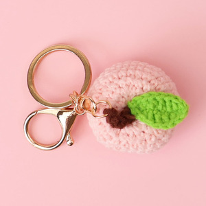 Llaveros de ganchillo de frutas: Uvas, Naranjas, Cerezas, Aguacates, Limones, Melocotones, Sandías, Fresas. Llaveros amigurumi de punto. - Product Image 6