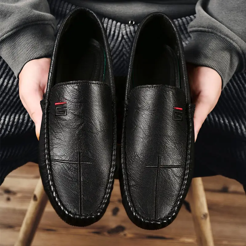 2023 custom logo British style black loafers oxford gentleman Soft leather dress shoes slip on men's casual shoes