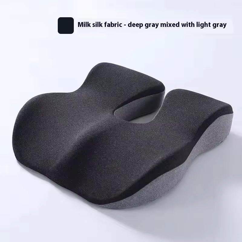 Soie de lait gris foncé, effet gris clair.