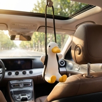 Pendentif de voiture Canard Balançoire Mignon de Dessin Animé, Désodorisant Amusant pour Rétroviseur de Voiture, Modèles Variés