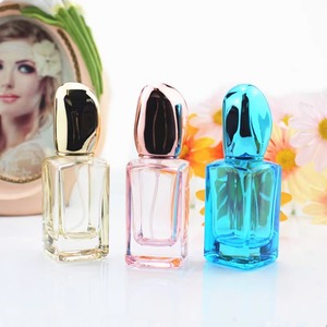Prix usine vide coloré 30 ml <span class=keywords><strong>parfum</strong></span> vaporisateur bouteille cosmétique verre en gros bouteille de <span class=keywords><strong>parfum</strong></span> avec boîte d'emballage - Product Image 6