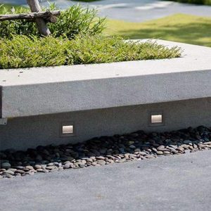 Lumière de <span class=keywords><strong>pied</strong></span> extérieure étanche à <span class=keywords><strong>LED</strong></span> intégrée pour les escaliers, les garde-corps, les parcs, avec température de couleur personnalisable - Product Image 4