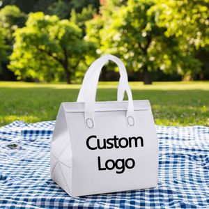 Disposable Wholesale Thermal Insulated Custom Reusable Non-Woven Food Delivery Lunch <b>Cooler</b> Bag with Logo Cartoon Pattern - Product Image 1